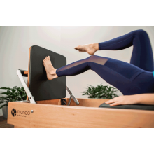 Упор-подставка для ног для реформера Mundo Padded Jumpboard